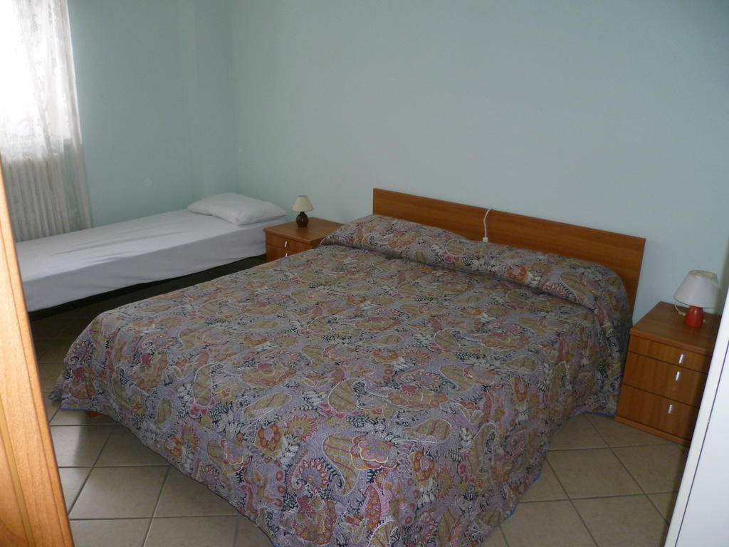 Casa Vacanza Ca Dei Logi เลวิโกแตร์เม ห้อง รูปภาพ