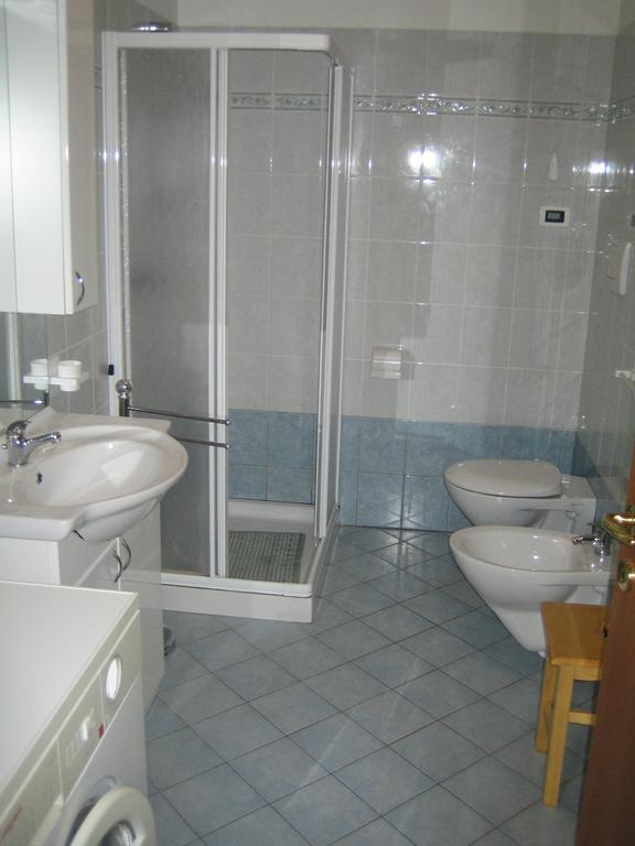Casa Vacanza Ca Dei Logi เลวิโกแตร์เม ภายนอก รูปภาพ